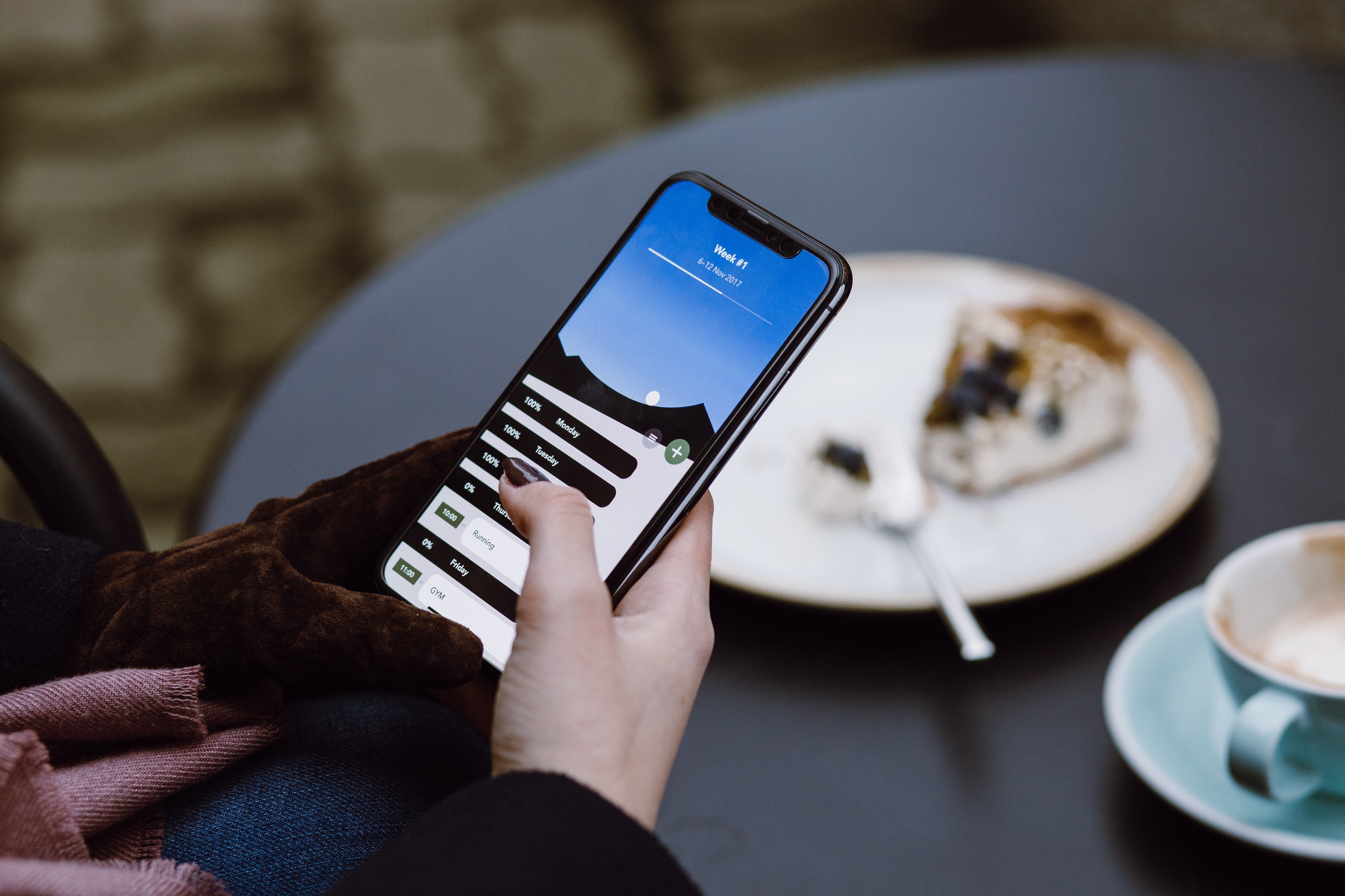 现代移动通信技术专业毕业后可以到哪些行业从事哪些工作？